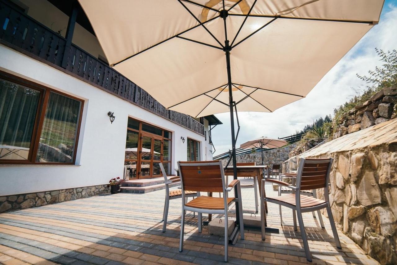 Conacul Domnitei Hotel Voronet Exterior photo
